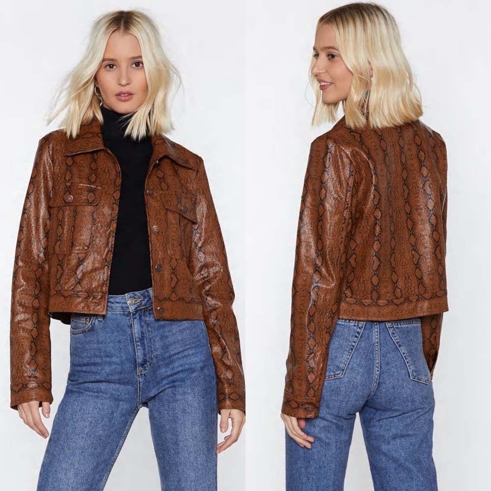 NWT NASTY GAL Let’s Snake up faux leather cropped jacket size 2